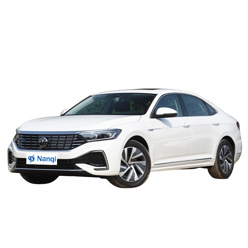 200 km/h 1,4 t VW Passat Volkswagen Plug In Hybrid SUV Hochgeschwindigkeit