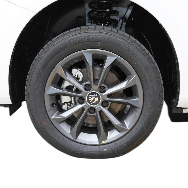 Rein elektrische BYD Qin EV Neue Energiefahrzeuge 136P 4-Türer 5-Sitzer Limousine